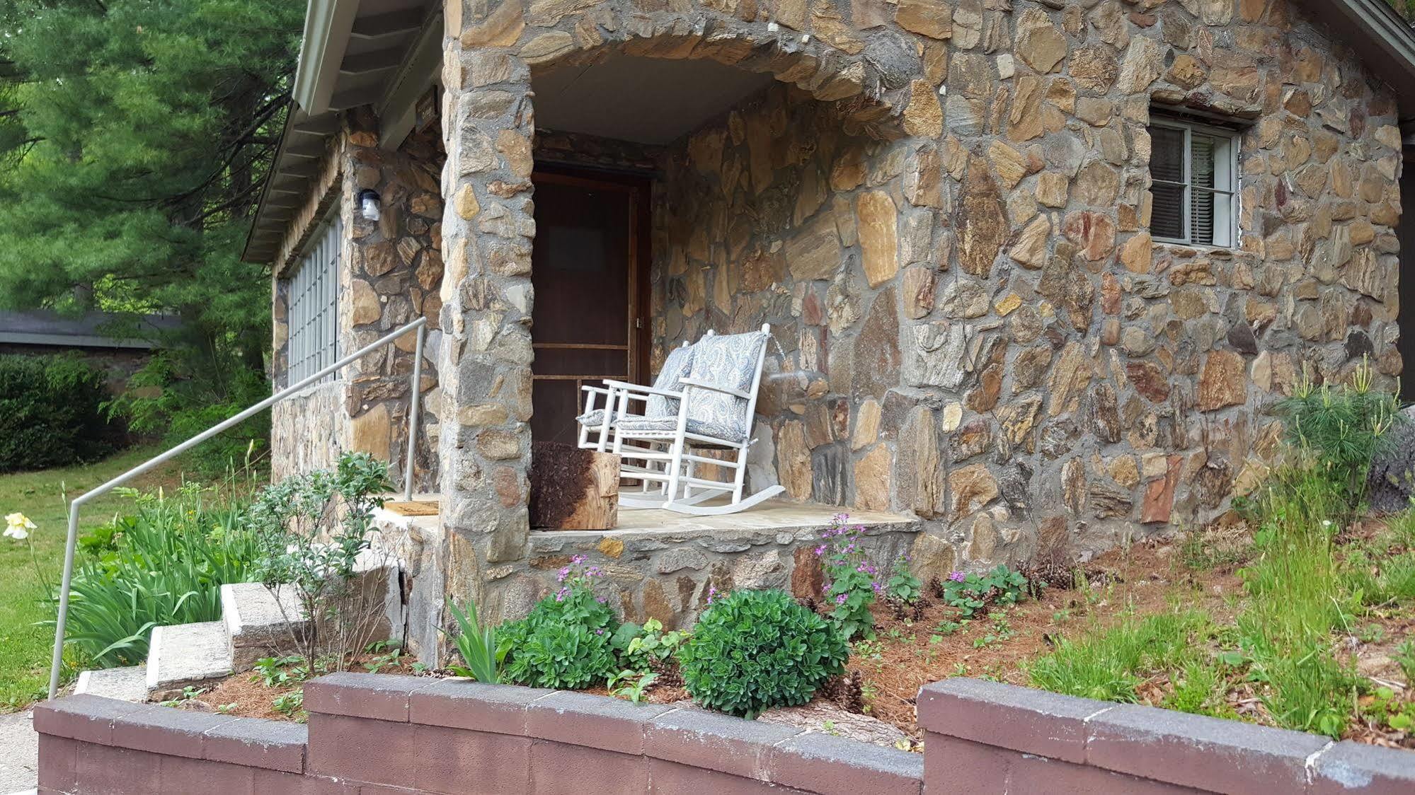 Pisgah View Ranch Hotel Candler Exterior photo